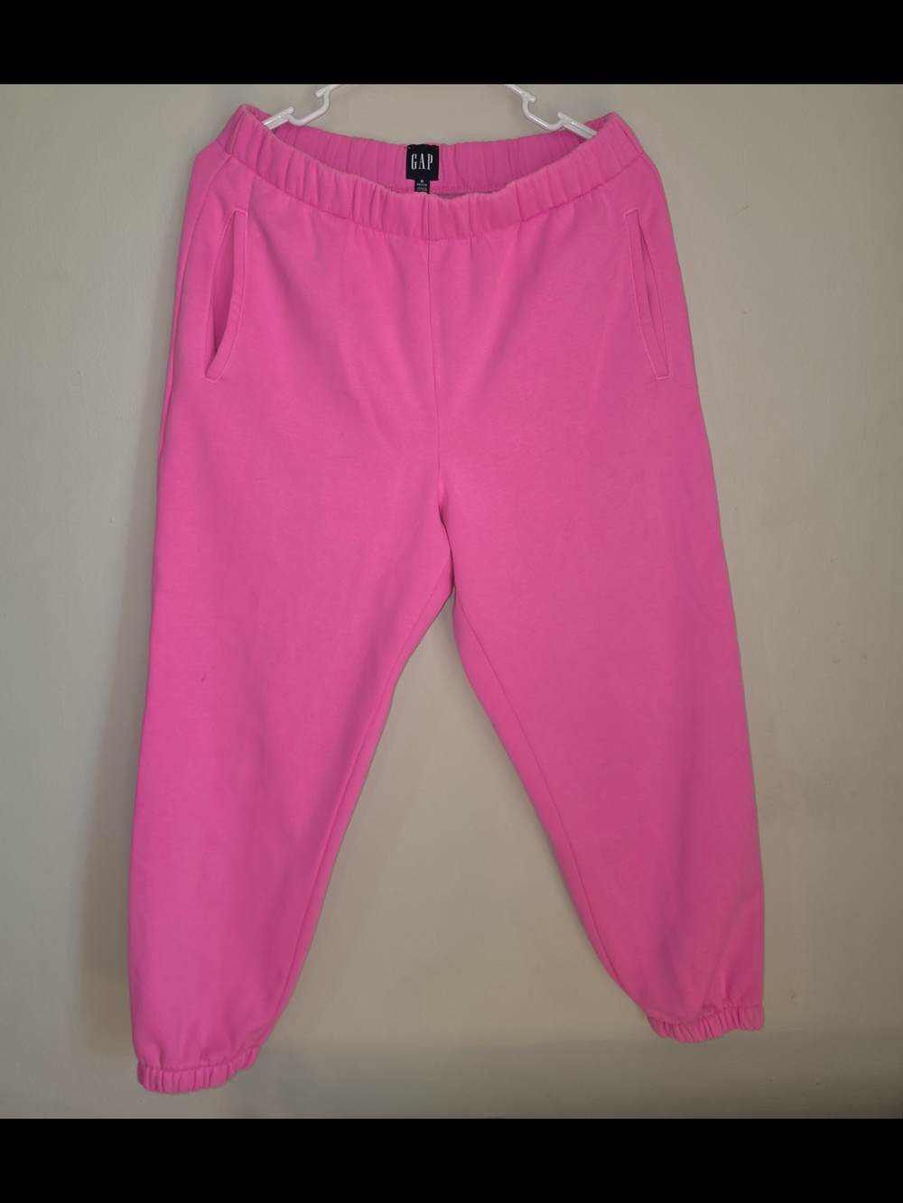 GAP Woman Bright Pink Petite Jogger Sweatpants
